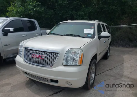 2013 GMC Yukon Xl 1500 Denali z USA, uszkodzony, nr VIN 1GKS2MEF9DR199837